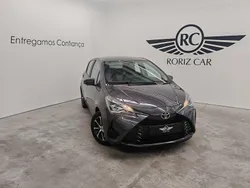 Cinza Usado 2020 Toyota Yaris Active Citadino | € 15.490 (Preço justo)