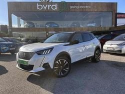 Branco Usado 2022 Peugeot e-2008 GT SUV | € 21.490 (Bom preço)