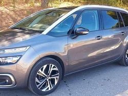 Cinzento Usado 2022 Citroën C4 Picasso PureTech Monovolume | € 19.500