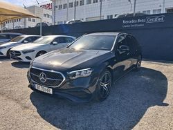 Cinza Novo 2025 Mercedes E300 AMG line Carrinha | € 72.000