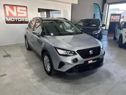 Cinzento Usado 2023 Seat Arona Style SUV | € 17.900 (Preço justo)