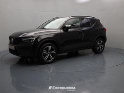 Preto Usado 2023 Volvo XC40 Plus SUV | € 35.990 (Preço justo)