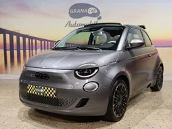 Cinza Usado 2022 Fiat 500e La Prima Coupé | € 25.750 (Preço justo)