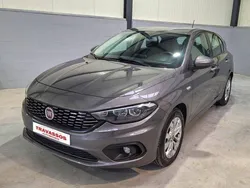 Cinza Usado 2019 Fiat Tipo Lounge Citadino | € 13.300 (Preço justo)