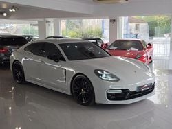 Cinzento Usado 2017 Porsche Panamera | € 77.950 (Preço justo)