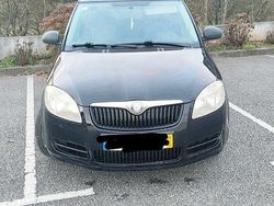 Usado 2008 Skoda Fabia Citadino | € 1.500