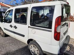 Usado 2009 Fiat Doblò Monovolume | € 2.200