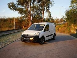 Branco Usado 2017 Citroën Berlingo Monovolume | € 8.750 (Preço justo)