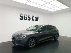Cinza Usado 2023 Ford Focus ST-Line | € 21.600 (Preço justo)