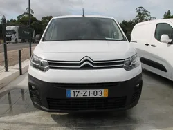 Branco Usado 2019 Citroën Berlingo Comfort Monovolume | € 12.000 (Preço justo)