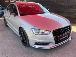 Cinzento Usado 2014 Audi A3 | € 17.900 (Caro)