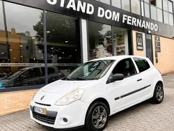 Branco Usado 2012 Renault Clio IV | € 4.500