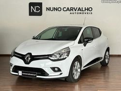 Branco Usado 2019 Renault Clio IV LIMITED Citadino | € 12.450 (Preço justo)