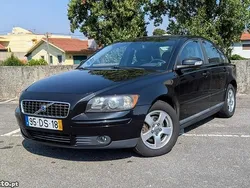 Preto Usado 2007 Volvo S40 Sedan | € 3.940 (Preço justo)