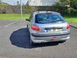 Usado 2002 Peugeot 206 Sedan | € 1.200