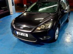 Usado 2008 Ford Focus Sedan | € 2.250 (Super Preço)
