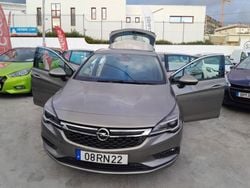 Cinzento Usado 2016 Opel Astra Selection | € 13.750 (Preço elevado)