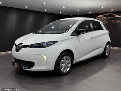 Branco Usado 2016 Renault Zoe Intens Citadino | € 8.990 (Preço justo)