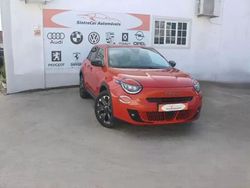 Laranja Usado 2023 Fiat 600E La Prima SUV | € 23.980