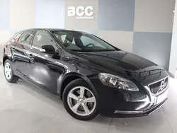 Preto Usado 2018 Volvo V40 Carrinha | € 20.480 (Preço justo)