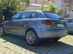 Cinzento Usado 2005 Audi A3 Citadino | € 7.490 (Bom preço)