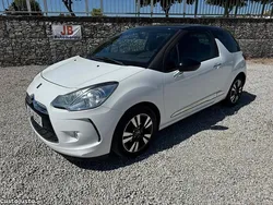 Branco Usado 2016 Citroën DS3 So Chic Citadino | € 11.950