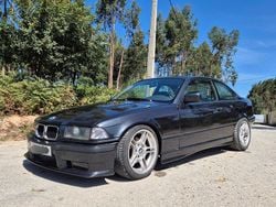 Preto Usado 1993 BMW 318 Coupé | € 7.000