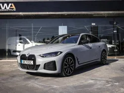 Cinzento Usado 2023 BMW i4 Sedan | € 58.900 (Preço justo)