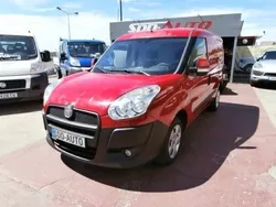 Verde Usado 2012 Fiat Doblò Easy Monovolume | € 7.250 (Preço justo)