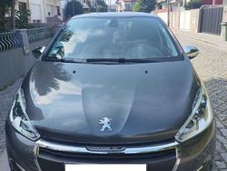 Usado 2018 Peugeot 208 Style Citadino | € 11.500 (Preço justo)