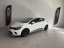 Branco Usado 2017 Renault Clio IV Zen | € 11.900 (Preço justo)