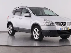 Cinzento Usado 2009 Nissan Qashqai SUV | € 6.500 (Bom preço)