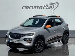Cinza prata Usado 2021 Dacia Spring Comfort Plus Citadino | € 11.250 (Preço justo)