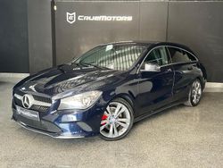 Azul Usado 2016 Mercedes CLA220 AMG line Sedan | € 19.900