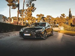 Usado 2019 Lexus ES300H Sport Line Sedan | € 33.500