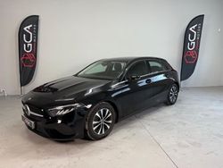 Preto Usado 2024 Mercedes A200 Advanced Sedan | € 29.490 (Super Preço)