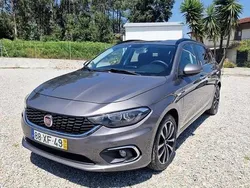 Cinzento Usado 2019 Fiat Tipo Citadino | € 12.250 (Preço justo)