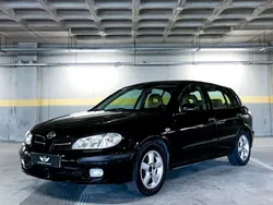 Usado 2002 Nissan Almera Sedan | € 2.390