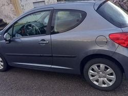 Usado 2008 Peugeot 207 | € 3.900