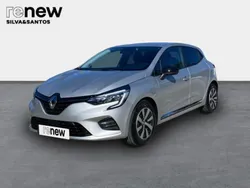 Cinzento Usado 2023 Renault Clio V Evolution Sedan | € 17.990 (Preço justo)
