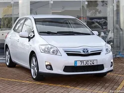 Branco Usado 2010 Toyota Auris Citadino | € 10.750 (Caro)