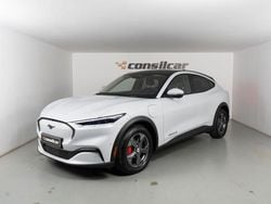 Branco Usado 2022 Ford Mustang Mach-E Extended Range SUV | € 35.980 (Preço justo)