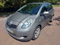 Usado 2006 Toyota Yaris Sedan | € 3.850 (Bom preço)