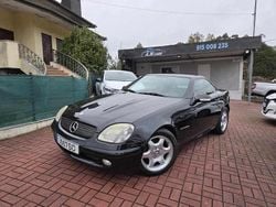 Preto Usado 2001 Mercedes SLK200 Cabrios | € 12.490 (Preço justo)