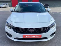 Branco Usado 2019 Fiat Tipo Citadino | € 17.999