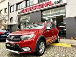 Vermelho Usado 2018 Dacia Sandero Stepway Citadino | € 14.950 (Preço justo)
