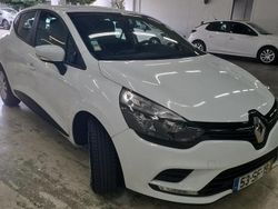 Branco Usado 2016 Renault Clio IV Zen | € 9.699 (Bom preço)