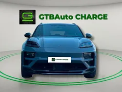 Cinza Usado 2025 Porsche Macan Turbo SUV | € 133.000
