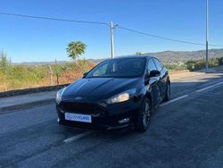 Usado 2018 Ford Focus ST-Line Sedan | € 13.500 (Bom preço)