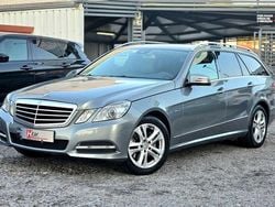 Usado 2012 Mercedes E250 Avantgarde Sedan | € 21.890